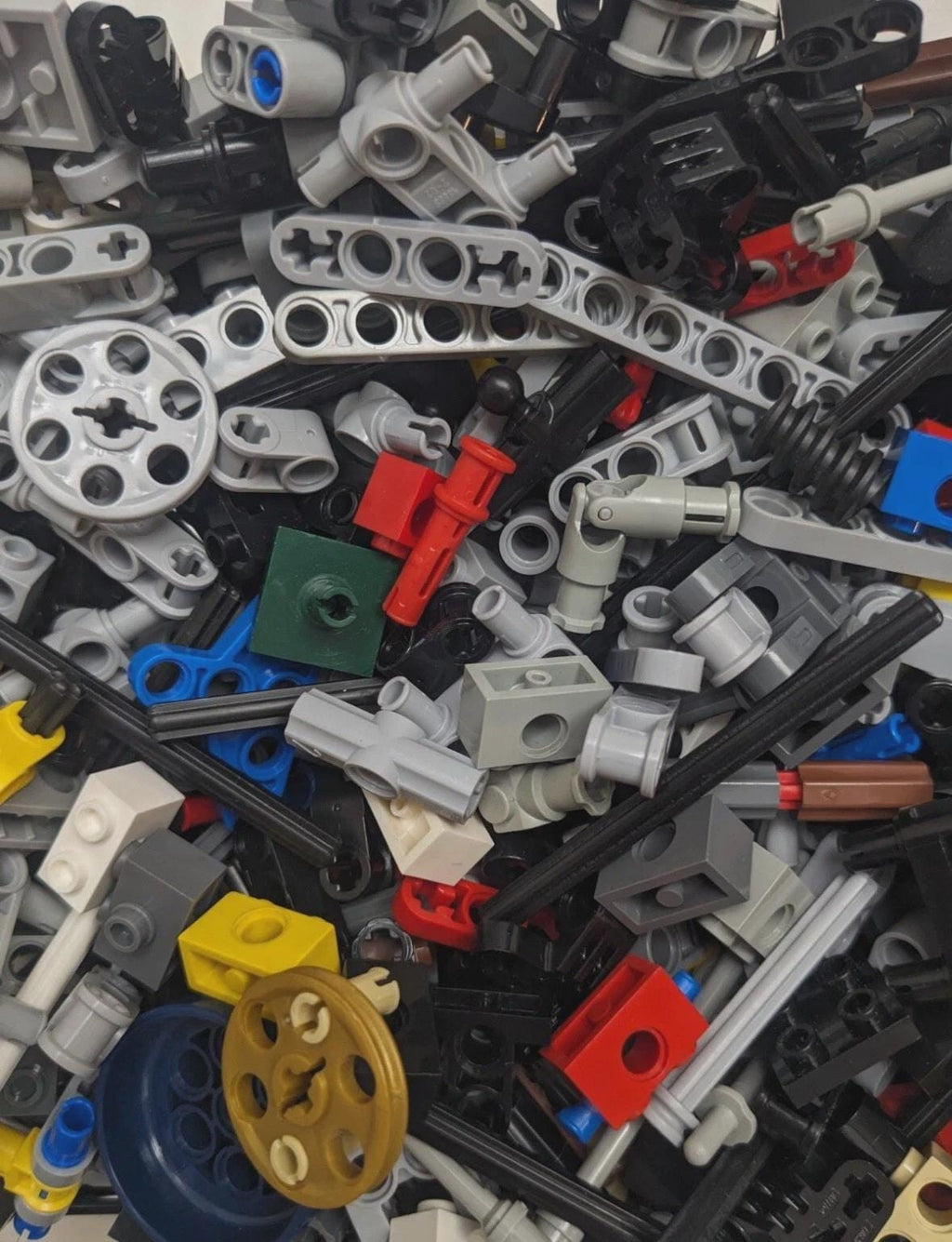 300+ LEGO® Technic Parts Lot – Pins, Axles, Connectors for MOCs