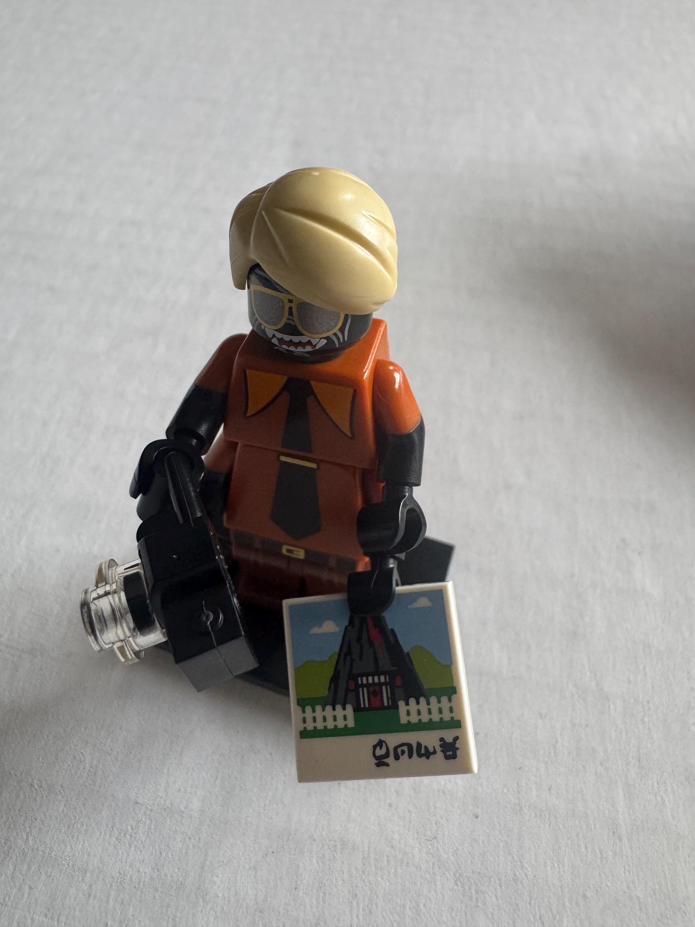 LEGO Ninjago Flashback Lord Garmadon Minifigure – CMF 71019 Figure 15 w/ Camera & Postcard – Genuine LEGO
