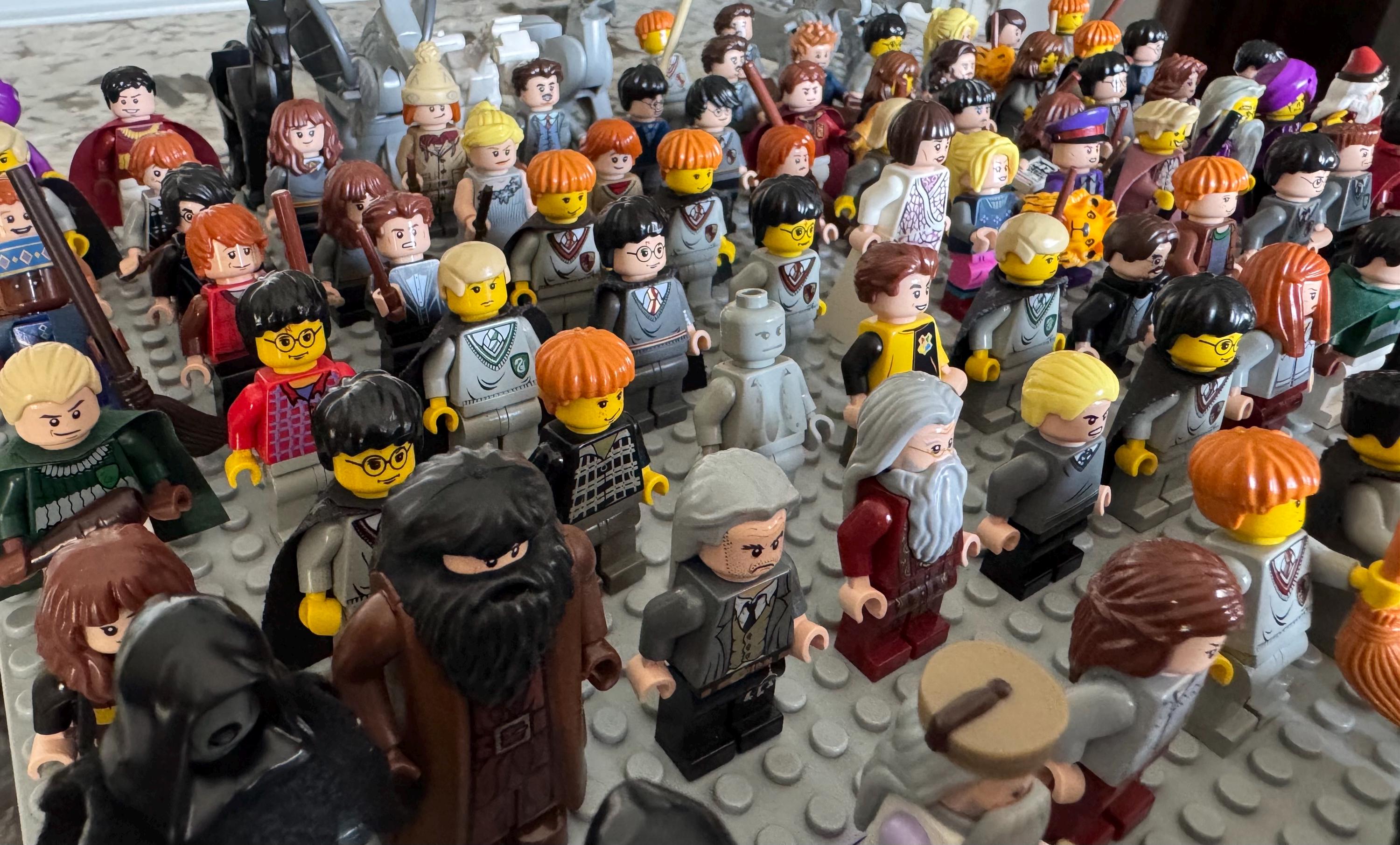 LEGO Harry Potter Minifigure Mystery Pack - 5 count