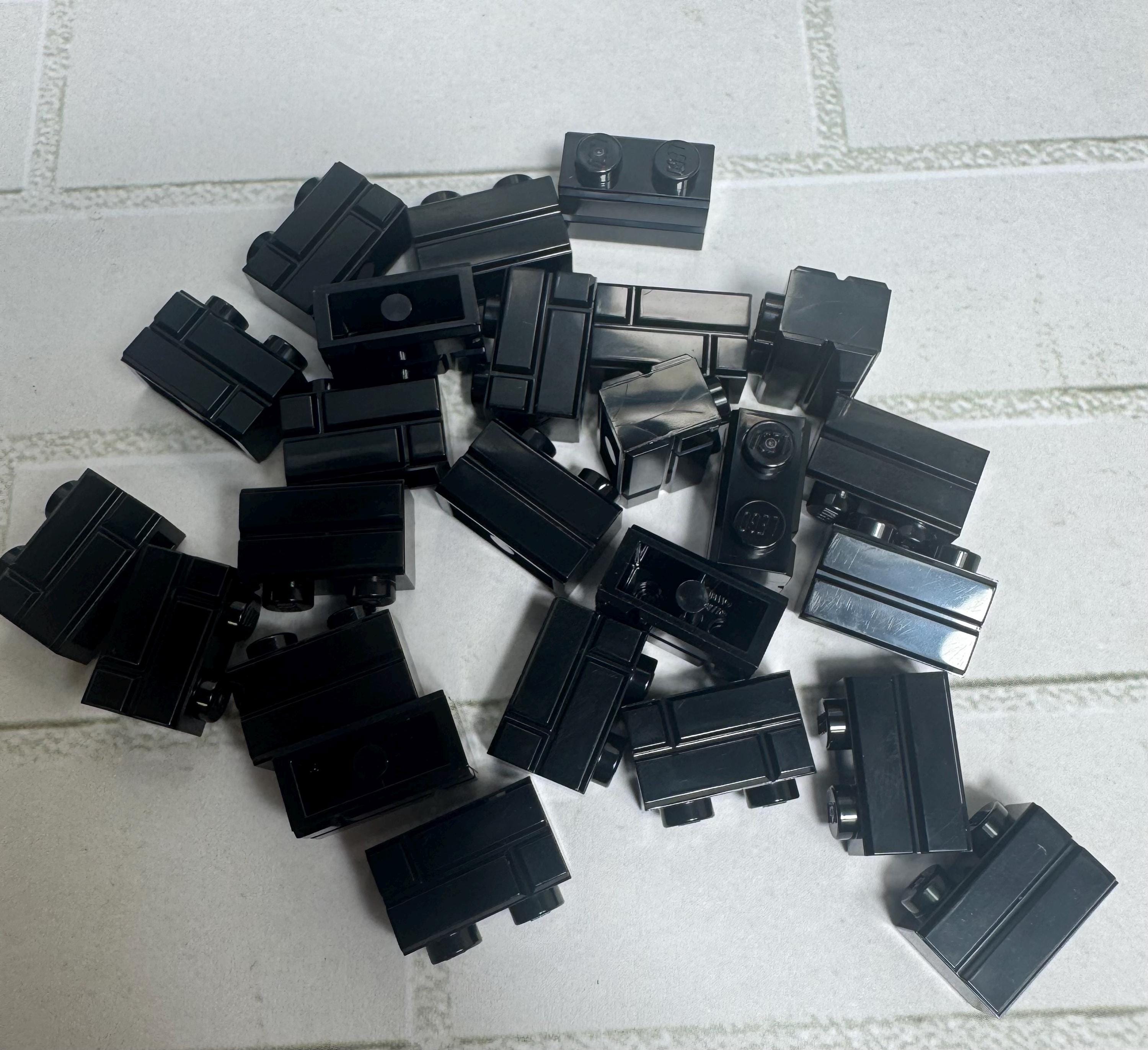 25 LEGO® Black 1x2 Masonry Bricks – New Genuine LEGO Parts – Patterned Blocks