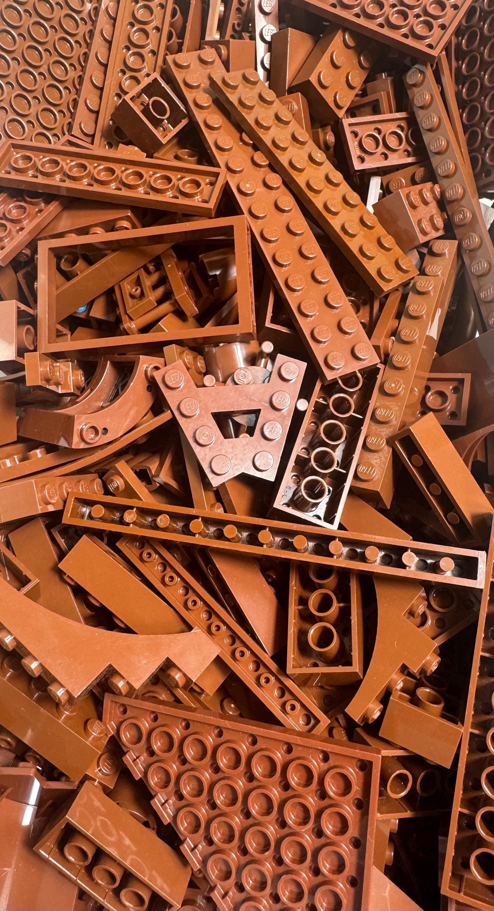 100 LEGO® Brown Bricks & Plates – Genuine LEGO Parts – Bulk Building Pieces